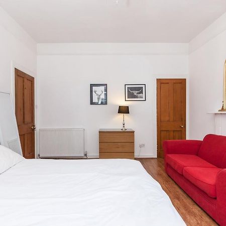 Old Town Edinburgh Apartment Close To Castle And Royal Mile Kültér fotó